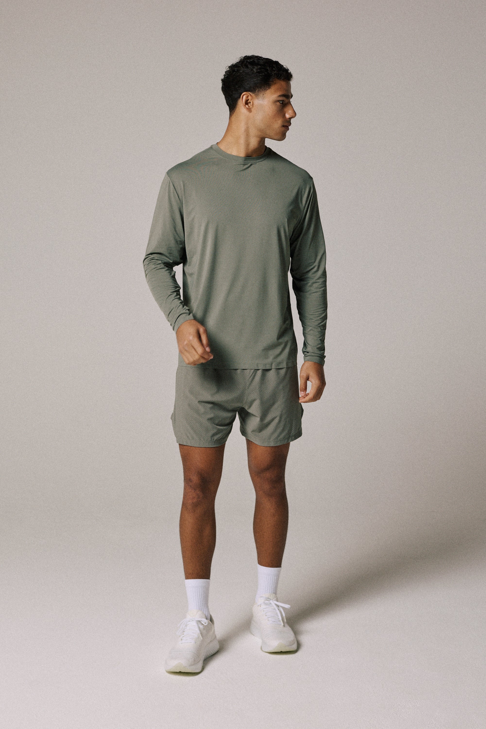 AERO LONG SLEEVE T-SHIRT - Image 3