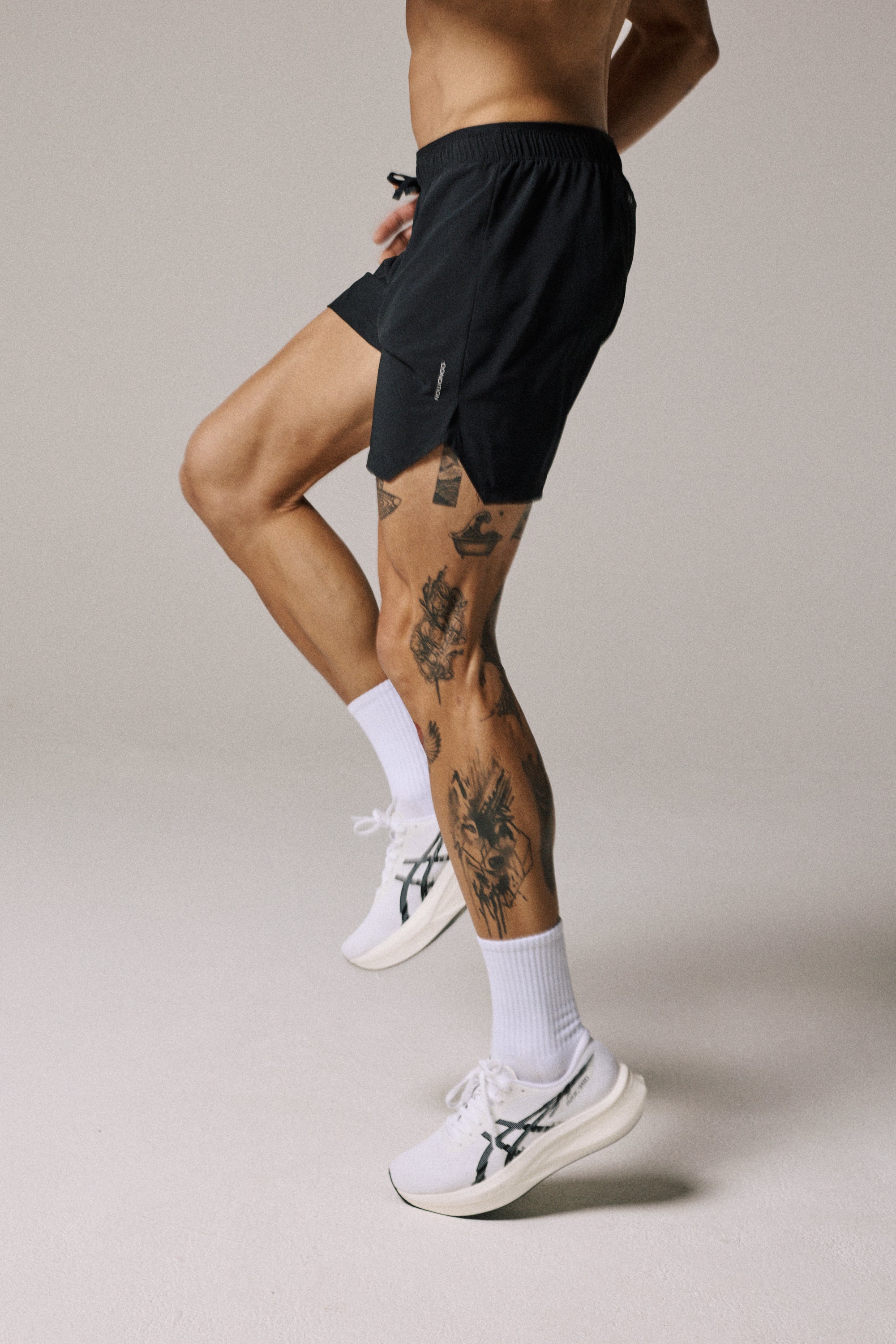 AERO SHORT - Image 5