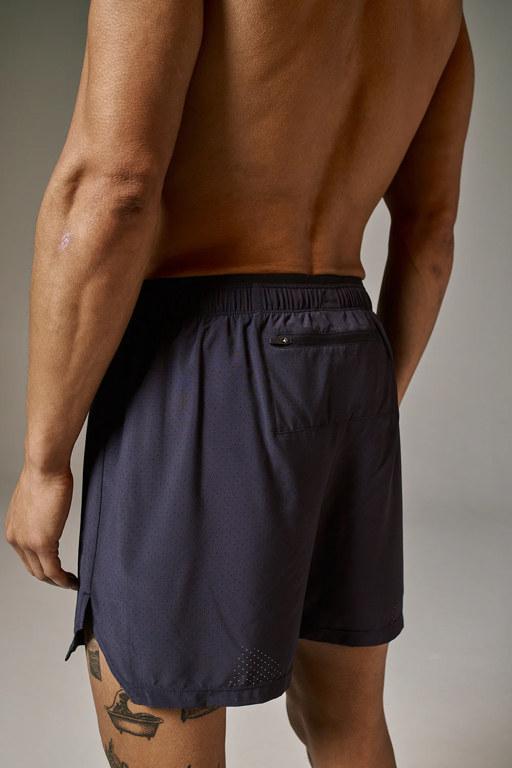 AERO SHORT - Image 4