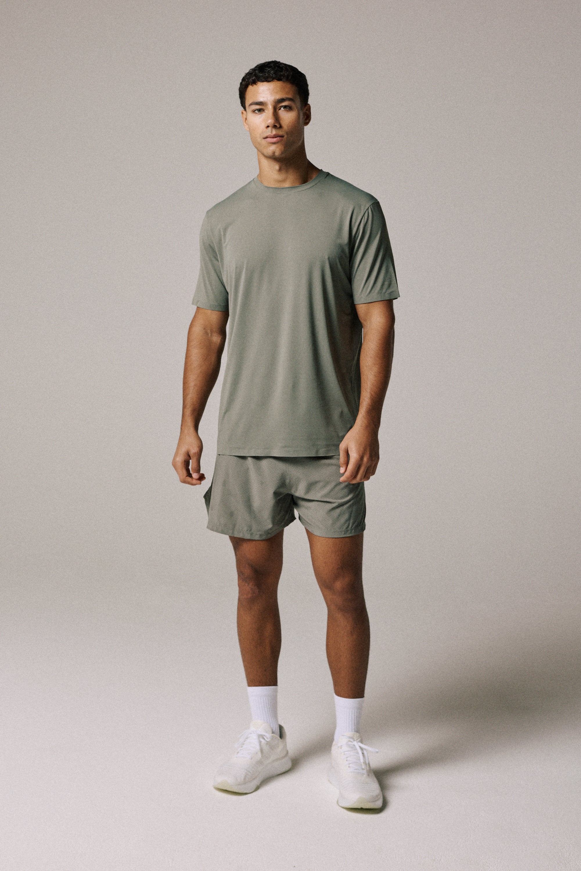 AERO SHORT - Image 5