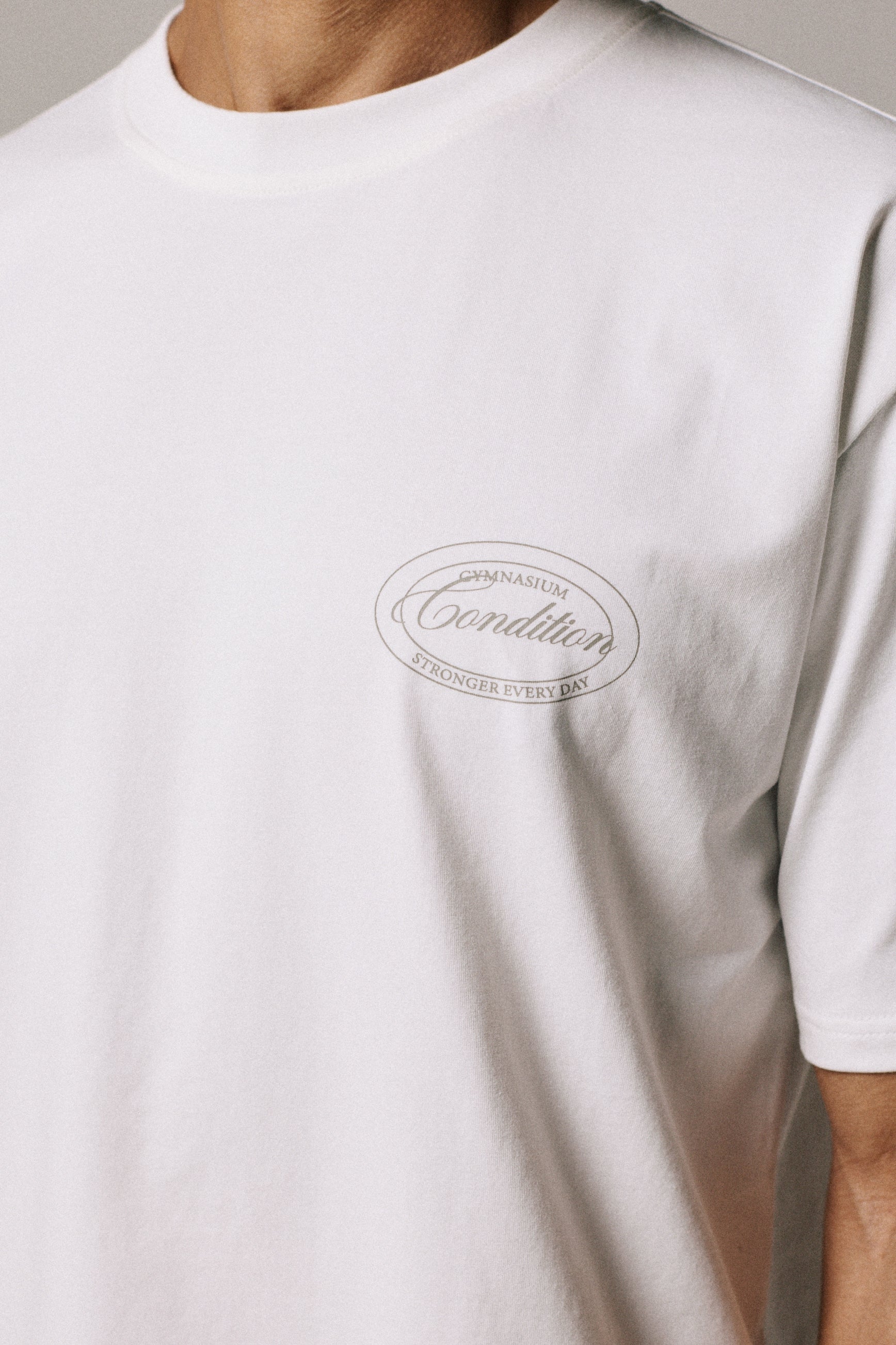 SOFT-COTTON GYMNASIUM T-SHIRT - Image 2