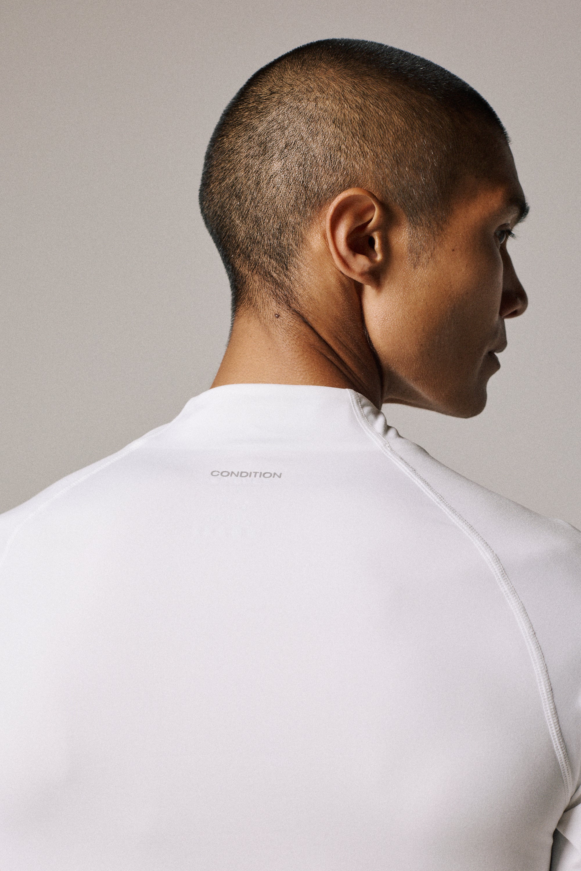 CORE QUARTER ZIP TOP - Image 3