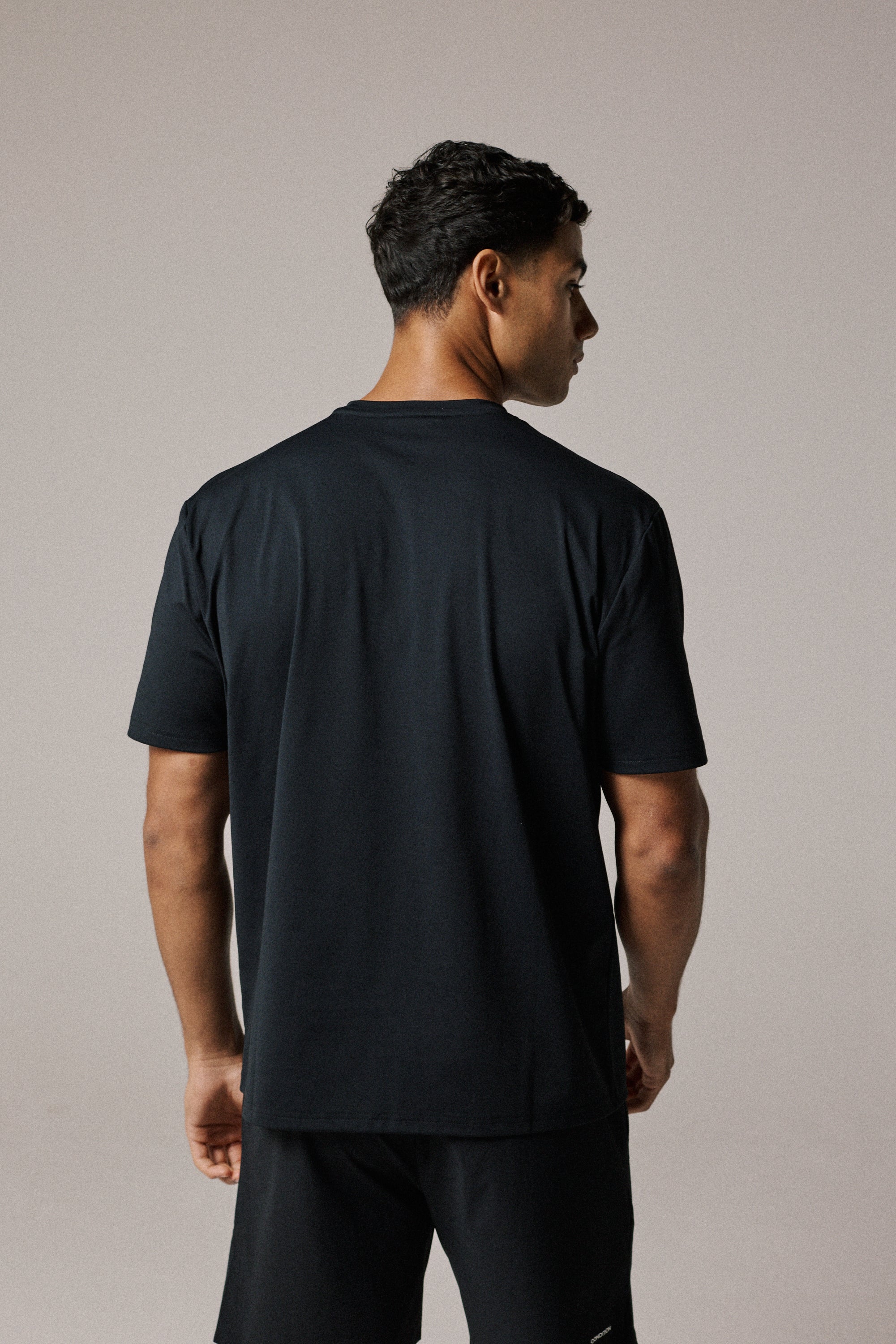 EVERYDAY T-SHIRT - Image 3