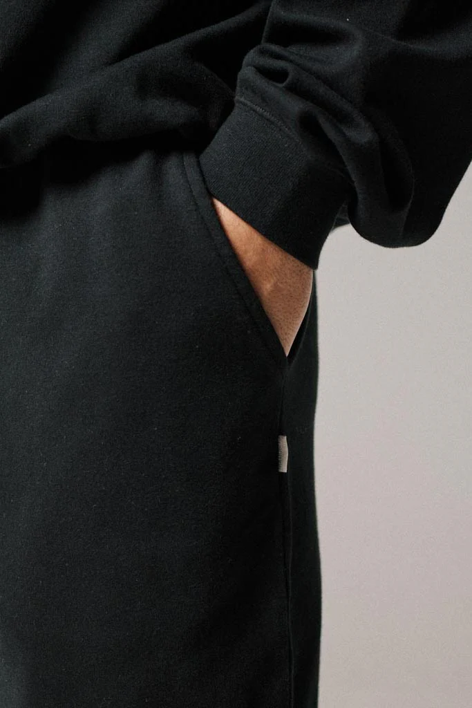 SOFTLUX SHORT + SWEATSHIRT - Image 5